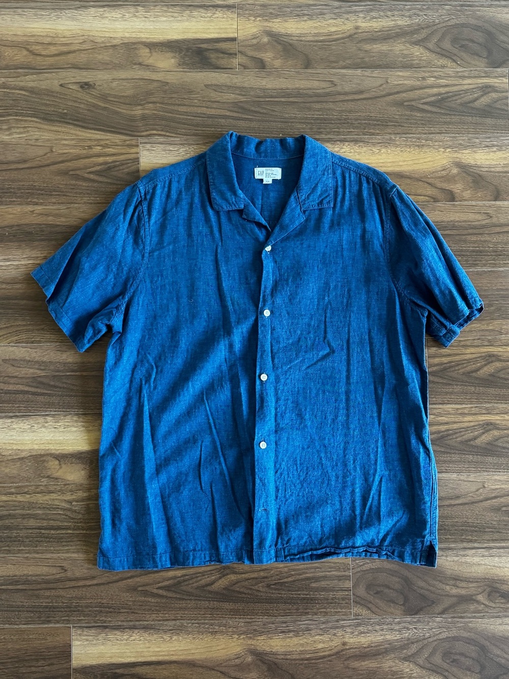 GAP linen blend short sleeve